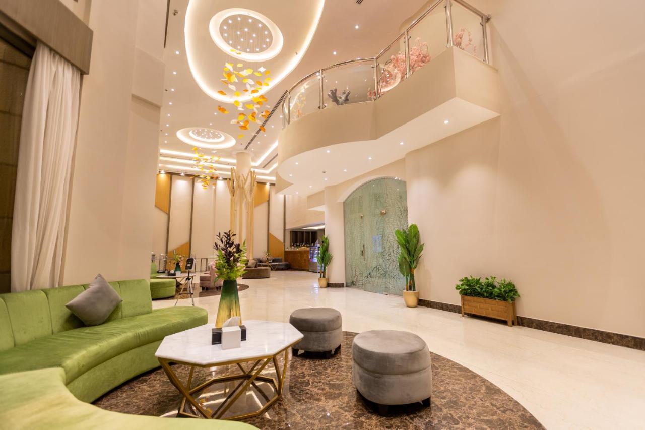 Shka Fakhra Balkhbr - hi Alhamraa Hotel Al Khobar Eksteriør billede